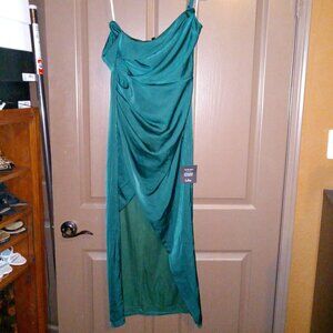NWT Lulus "Showing Off a Little" dress, dark green / teal green, size S